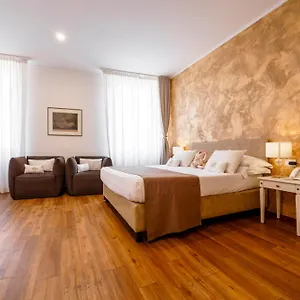 *** Hotel La Rocca Italia